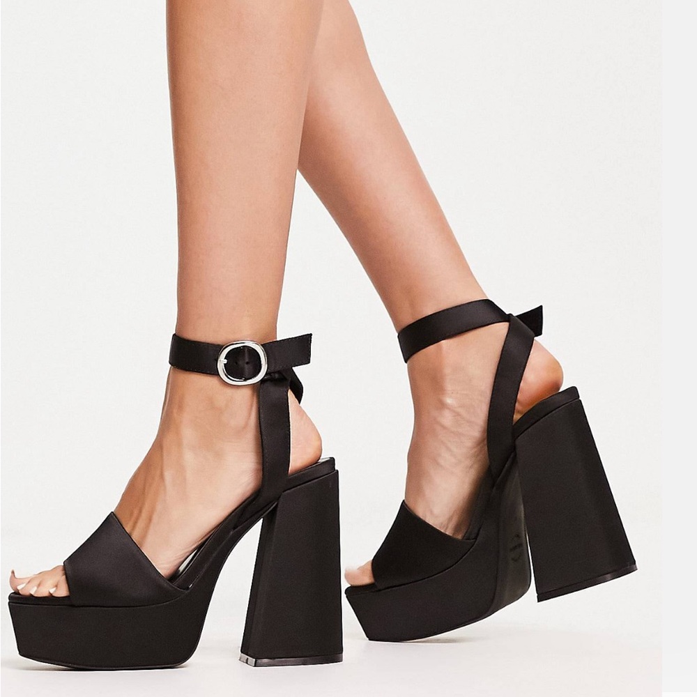 High Heel Chunky Platform Black